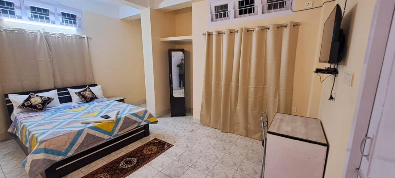 Green Vista Homestay Гувахати Екстериор снимка