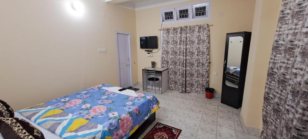 Green Vista Homestay Гувахати Екстериор снимка