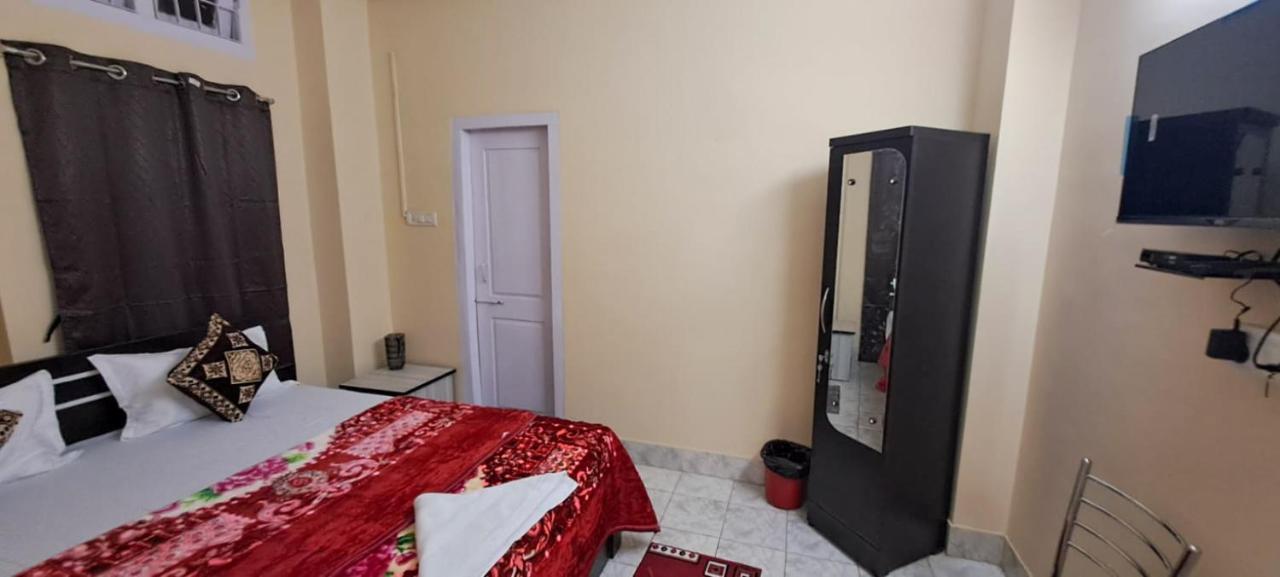 Green Vista Homestay Гувахати Екстериор снимка
