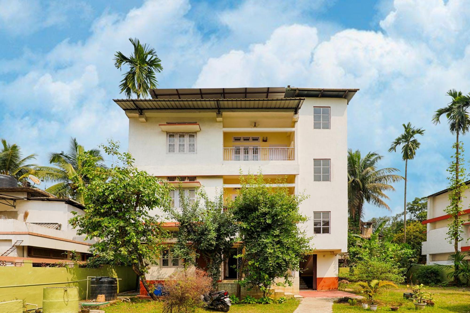 Green Vista Homestay Гувахати Екстериор снимка