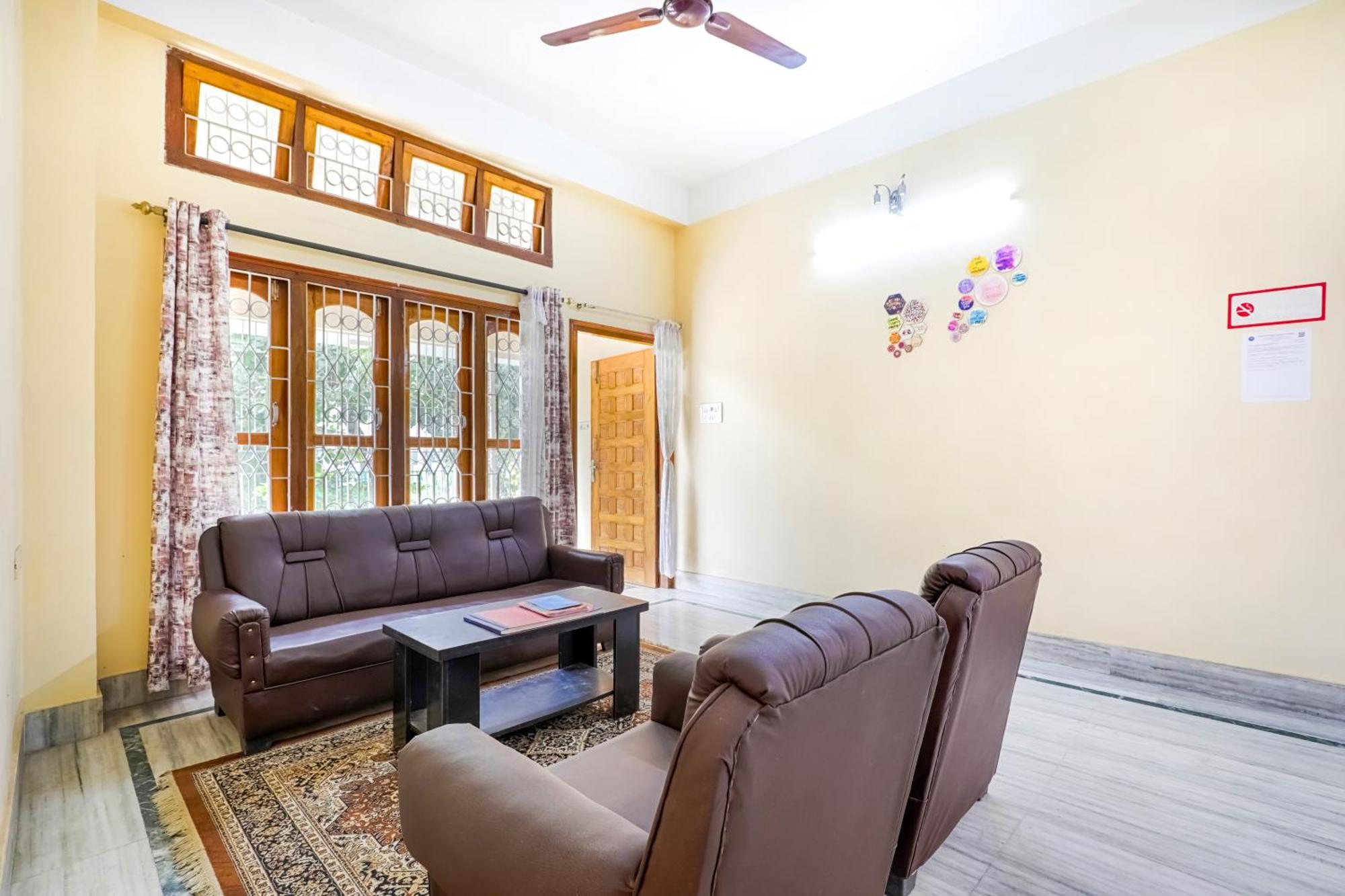 Green Vista Homestay Гувахати Екстериор снимка
