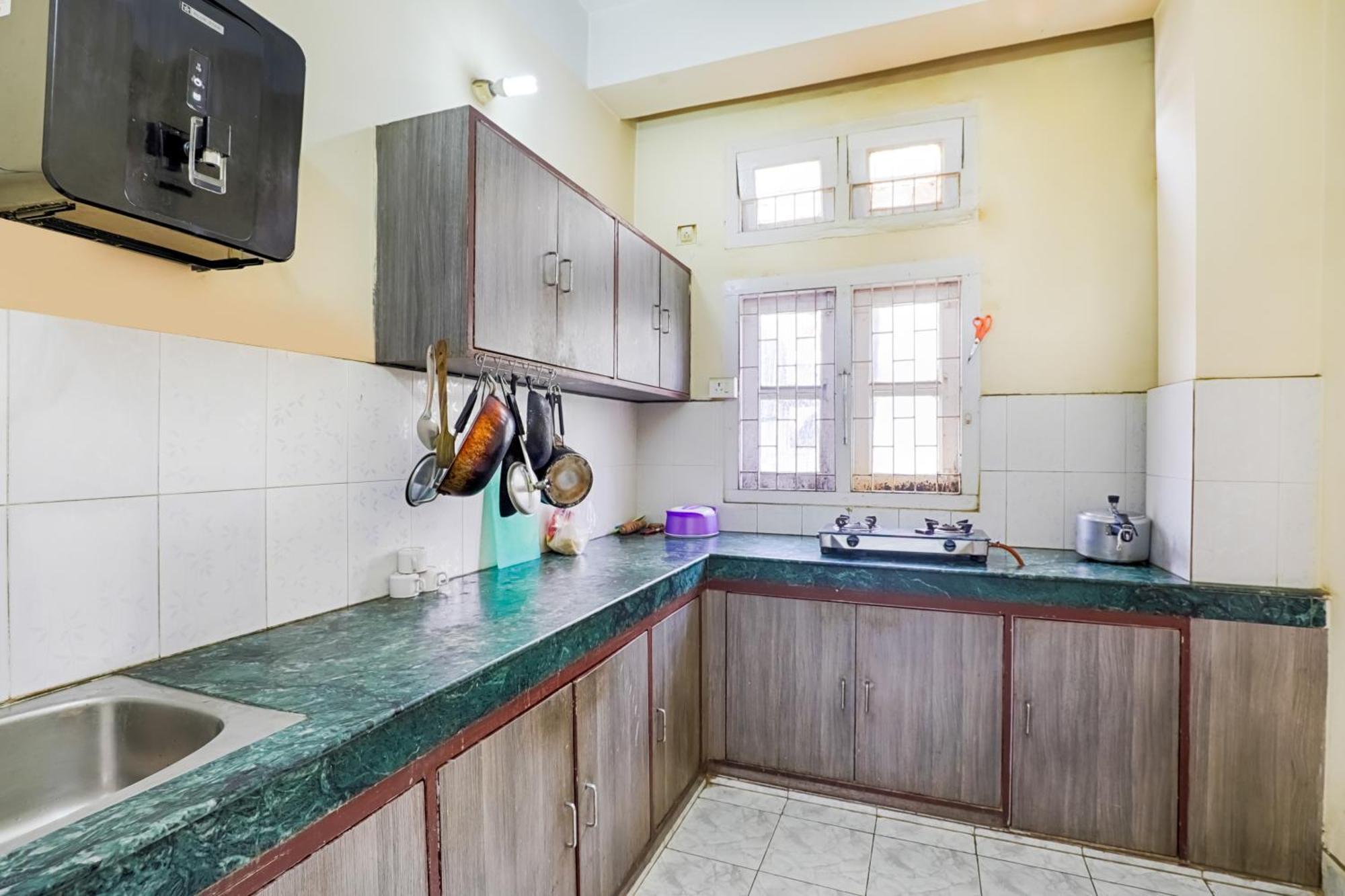Green Vista Homestay Гувахати Екстериор снимка